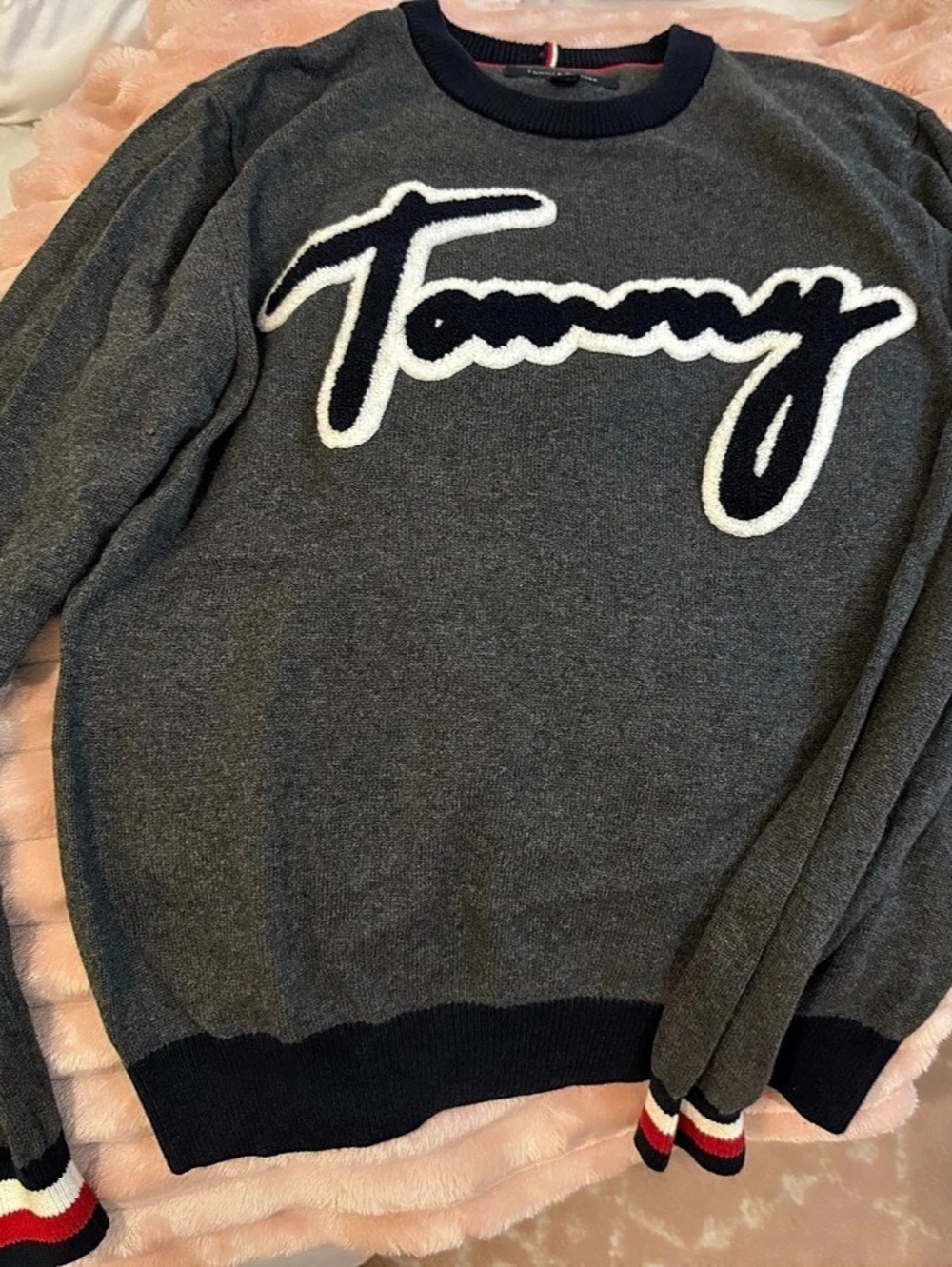 Tommy Hilfiger Graphic Knit Sweater Gray & Black
